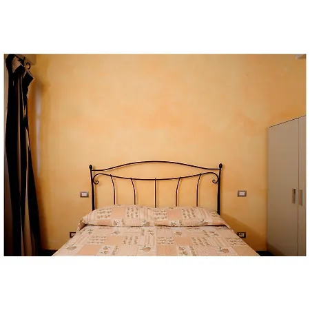 Borgo Vaccareccia Lucrezia *