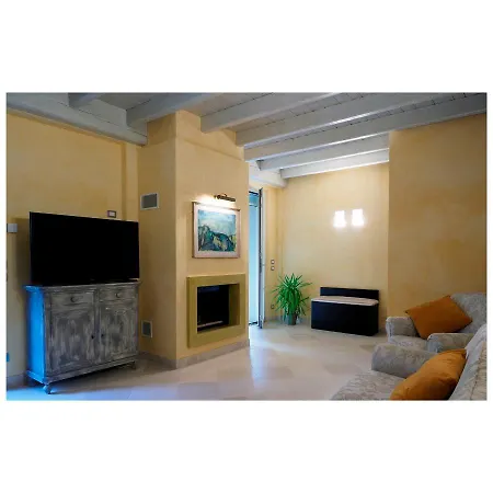 Apartament Borgo Vaccareccia Lucrezia *