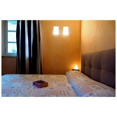 Apartament Borgo Vaccareccia Lucrezia Costamala