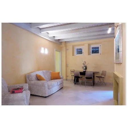 Borgo Vaccareccia Lucrezia Apartament Costamala