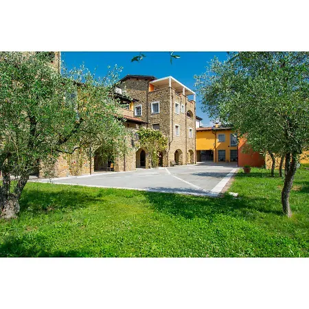 Borgo Vaccareccia Lucrezia Apartament *